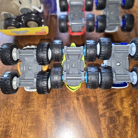 Blaze and The Monster Machine Die Cast Set of 7 Vehicles:1 NIB-Mammoth, 6-VGUC - Picture 13 of 16